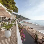 Diana Grand Αλάσιο