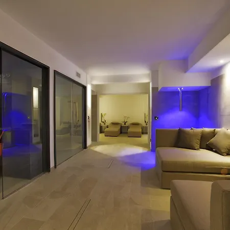 Отель Diana Grand Алассио