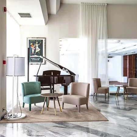 Diana Grand Алассио