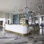 Hotel Diana Grand
