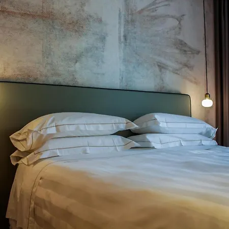 Hotel Diana Grand 4*