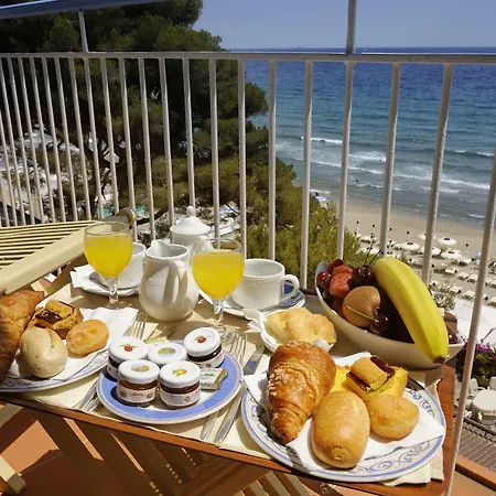 Diana Grand Hotel 4*