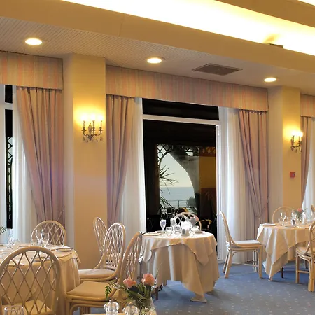 Diana Grand 4* Alassio