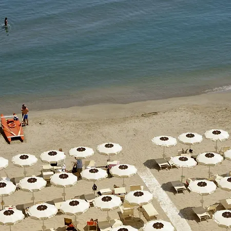 Hotel Diana Grand 4*