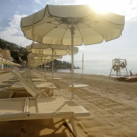 Diana Grand 4* Alassio