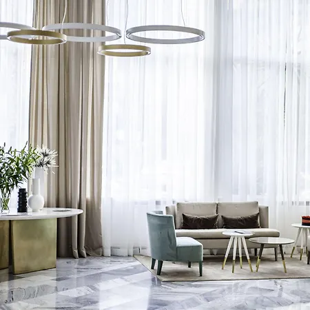 Hotel Diana Grand