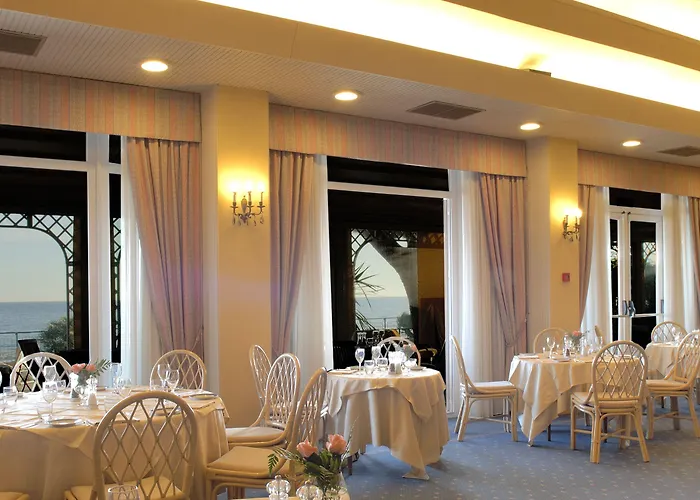 Diana Grand 4* Alassio