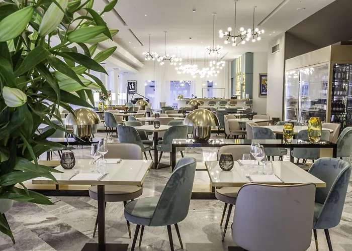 Hotel Diana Grand 4*