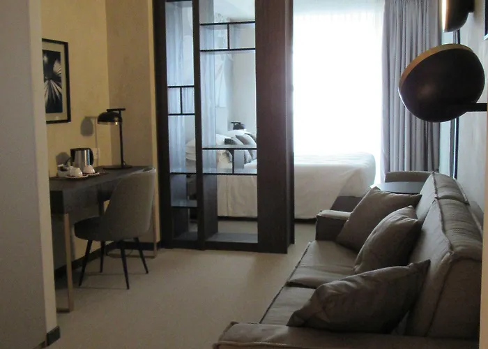 Diana Grand Hotel 4*