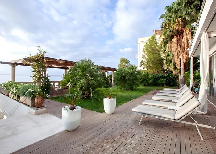 Diana Grand Hotel 4*